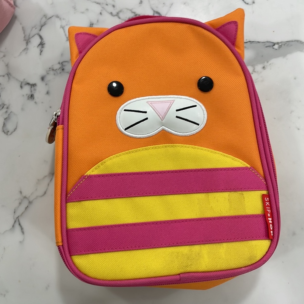 Lunch box
